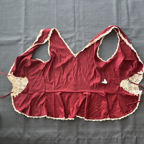 Vintage Vanity Fair Lingerie Top - Picture 5 of 11